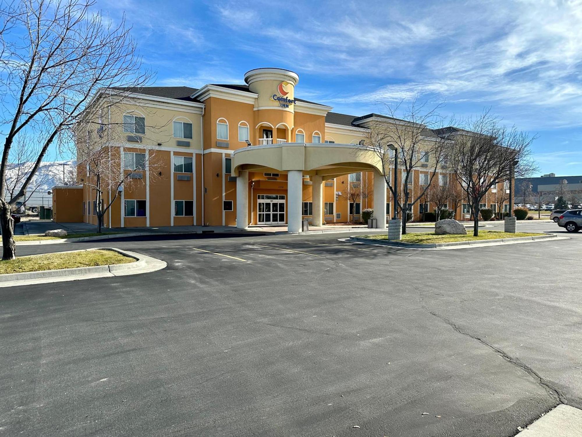 Comfort Inn Ogden Near Event Center Exterior photo